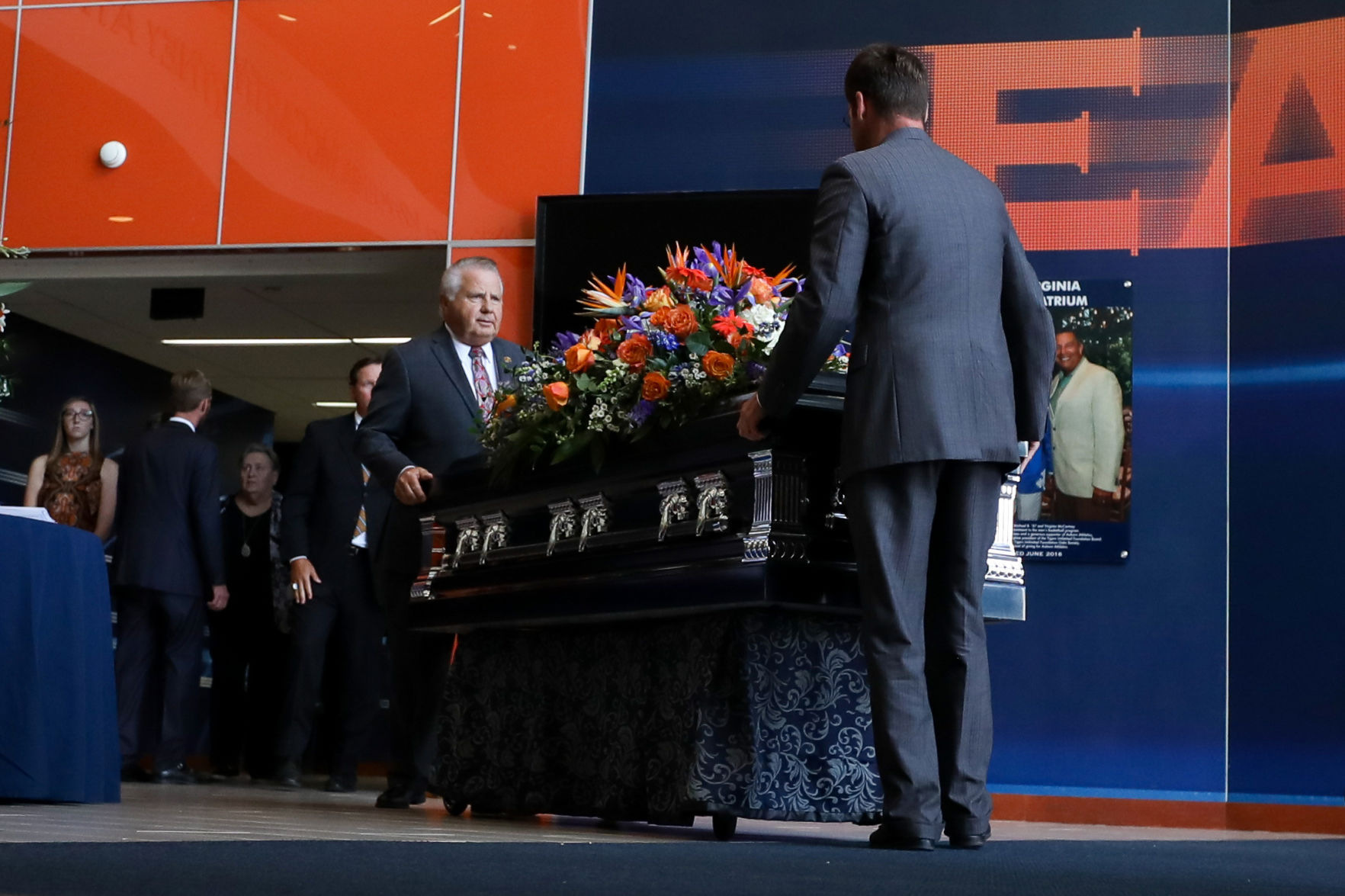 A community remembers Rod and Paula Bramblett at their memorial service
